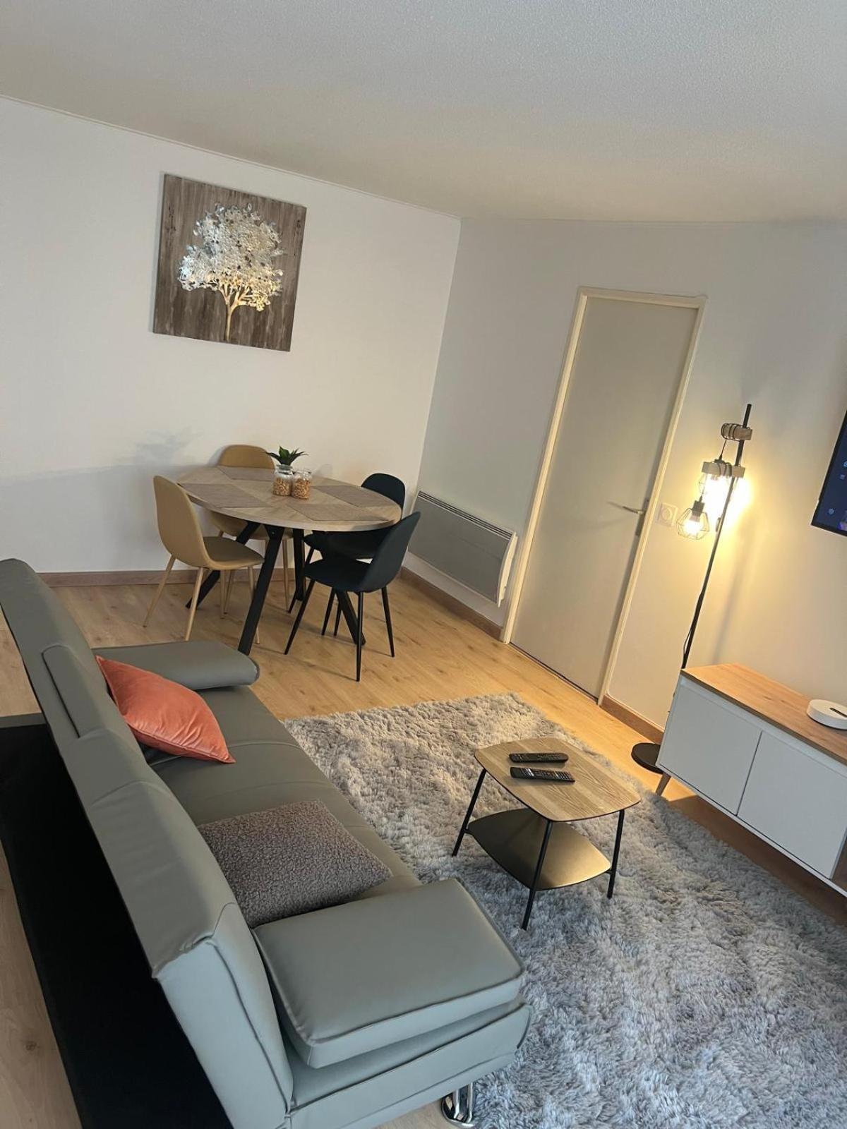 Champion Suites Sarcelles Εξωτερικό φωτογραφία